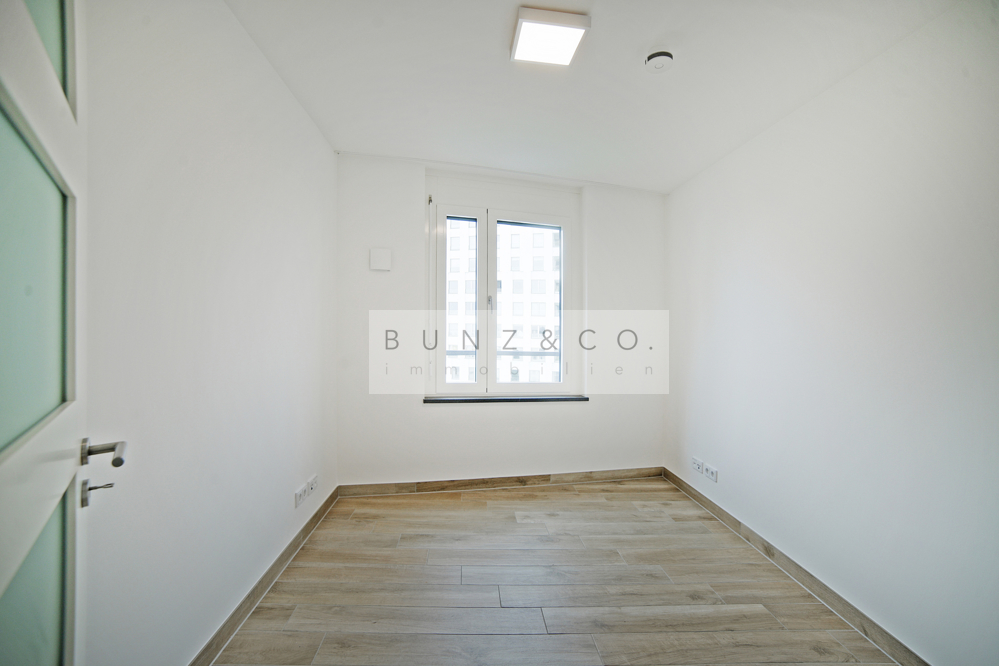 Büro/Kinderzimmer