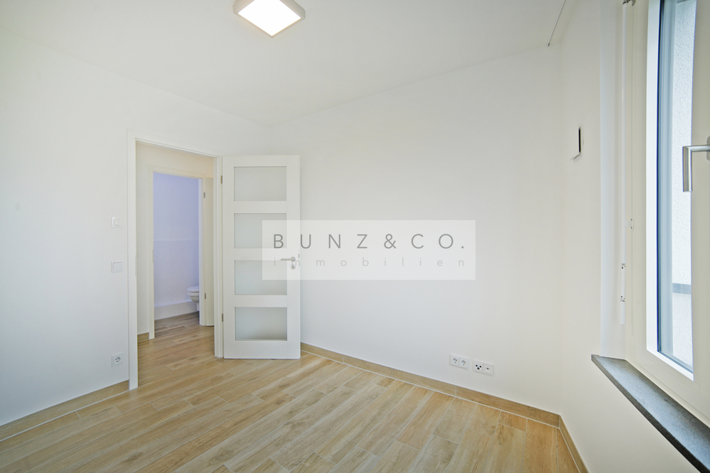 Büro/Kinderzimmer