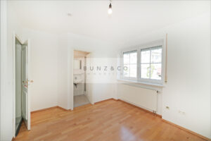 Gästezimmer mit Bad en suite