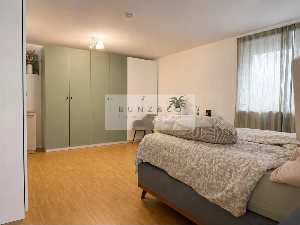 Immobilienangebot - München - Alle - Moderne 4-Zimmer-Maisonette-Wohnung mit Garten und West-Terrasse!