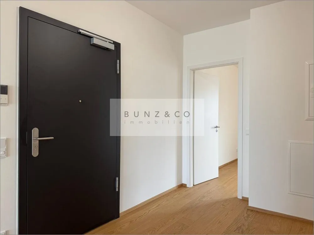 Immobilienangebot - München / Freimann - Alle - Südloggia, Einbauküche, Weitblick - jetzt Top-Wohnung sichern!
