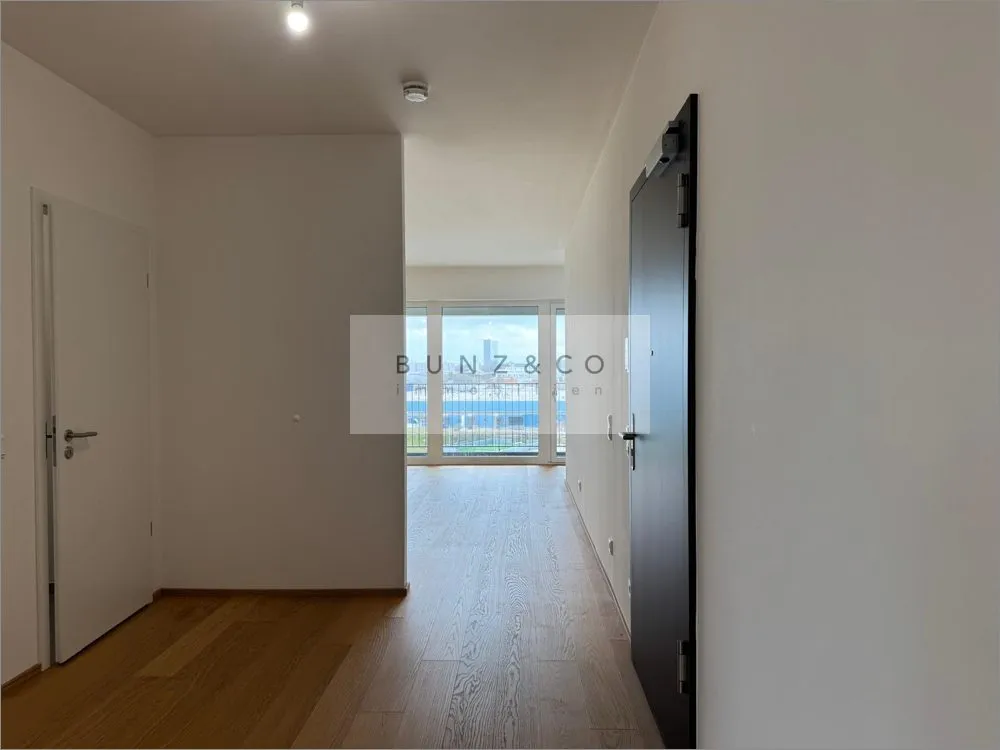 Immobilienangebot - München / Freimann - Alle - Südloggia, Einbauküche, Weitblick - jetzt Top-Wohnung sichern!