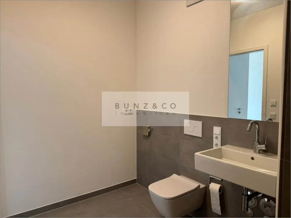 Immobilienangebot - München / Freimann - Alle - Moderner Wohntraum mit großem Südbalkon und Einbauküche!