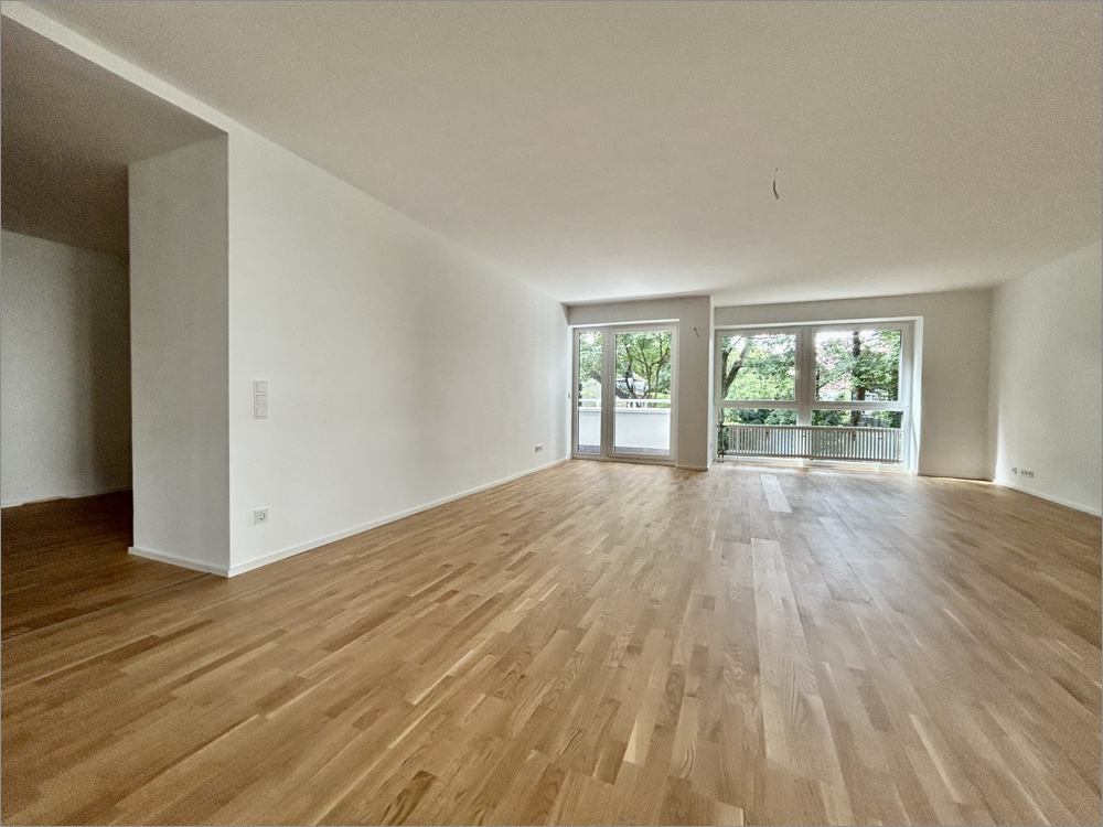 Immobilienangebot - München - Alle - Erstbezug nach Sanierung: Stilvolle 4-Zimmer-Wohnung mit Südwest-Loggia in München-Bogenhausen