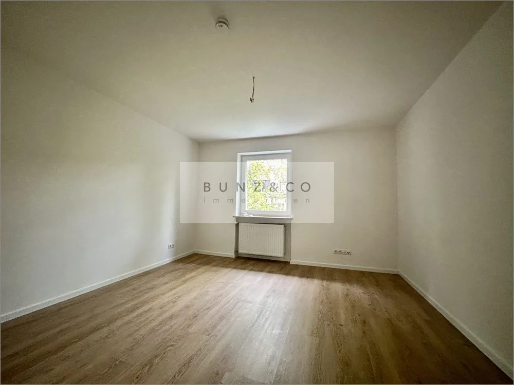 Immobilienangebot - München - Alle - Schicke Wohnung im Norden von Schwabing - mit Südbalkon!