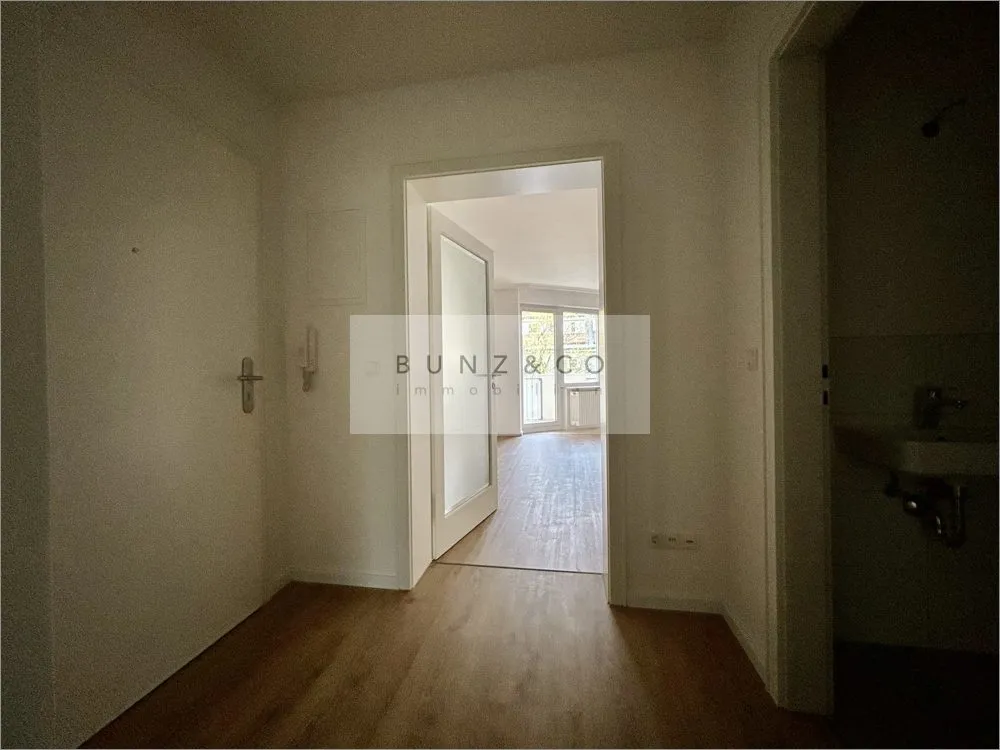 Immobilienangebot - München - Alle - Schicke Wohnung im Norden von Schwabing - mit Südbalkon!