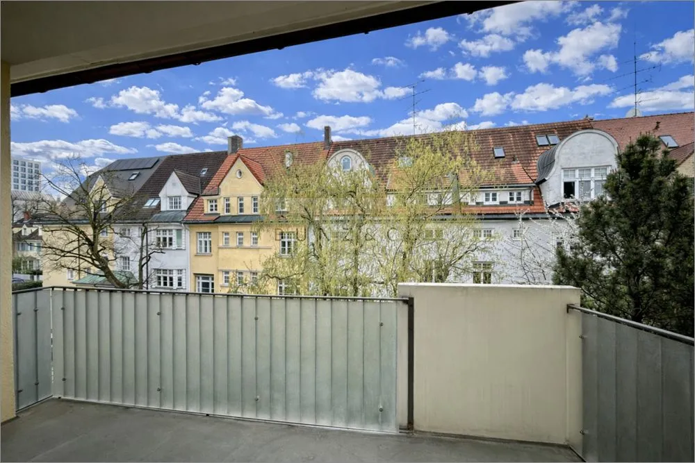 Immobilienangebot - München - Alle - Schicke Wohnung im Norden von Schwabing - mit Südbalkon!