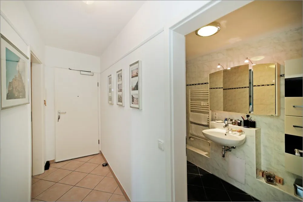 Immobilienangebot - München - Alle - Hochwertig ausgestattete 4-Zimmer-Wohnung mit Erbbaurecht – Attraktive Kapitalanlage