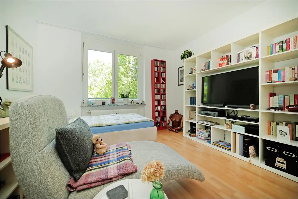 Immobilienangebot - München - Alle - Hochwertig ausgestattete 4-Zimmer-Wohnung mit Erbbaurecht – Attraktive Kapitalanlage