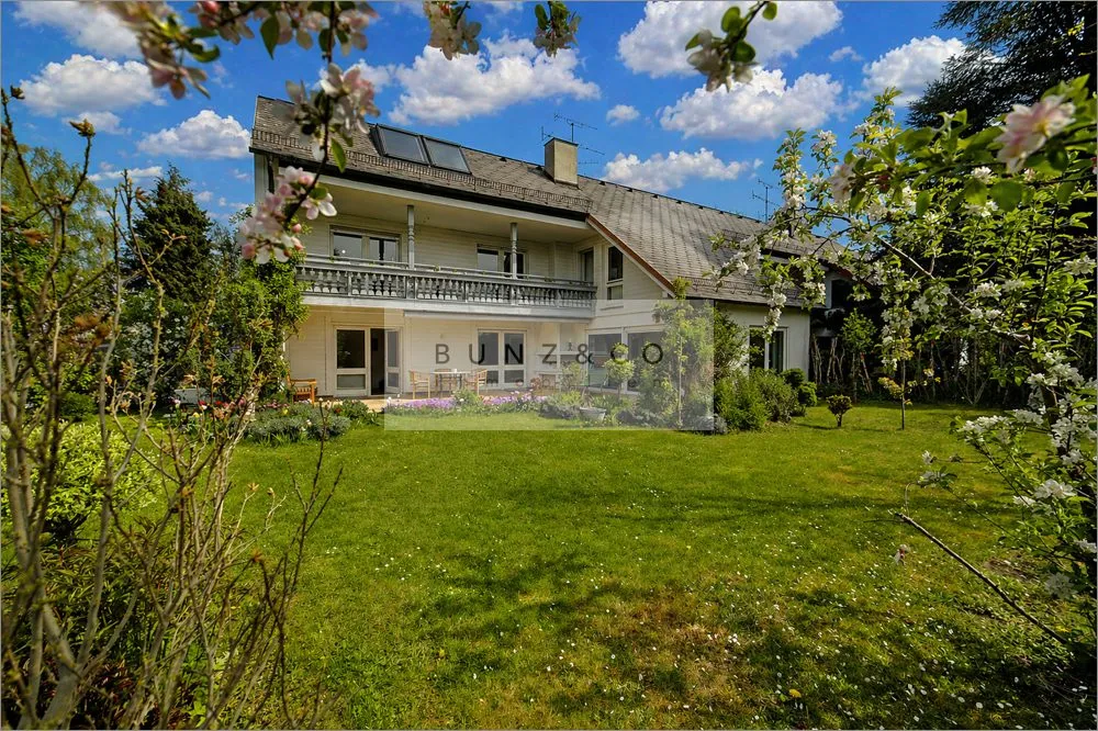 Immobilienangebot - Pullach im Isartal - Alle - Viel Platz für die ganze Familie – Doppelhaushälfte mit Südwestgarten in Bestlage von Pullach