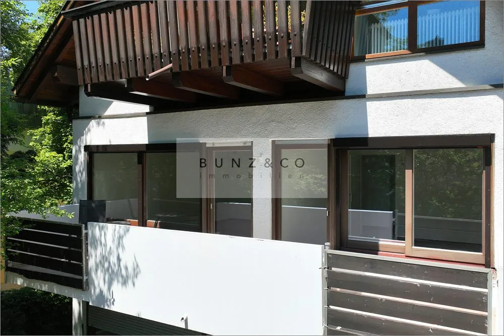 Immobilienangebot - München - Alle - Premiumlage Solln: Gepflegte 2-Zimmer-Wohnung mit Südbalkon - TG-Stellplatz inklusive