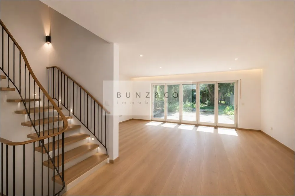 Immobilienangebot - Pullach - Alle - Seltene Gelegenheit in Pullach – Renovierungsbedürftige Doppelhaushälfte mit großem Grundstück