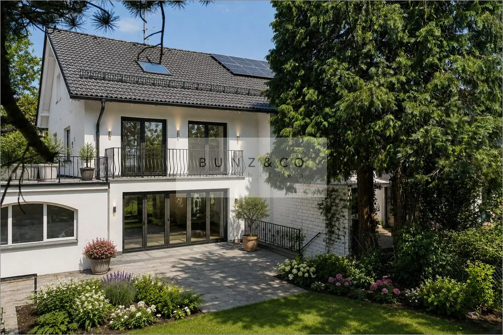 Immobilienangebot - Pullach - Alle - Seltene Gelegenheit in Pullach – Renovierungsbedürftige Doppelhaushälfte mit großem Grundstück