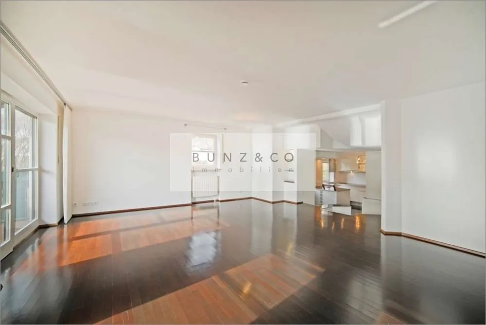 Immobilienangebot - Grafing bei München - Alle - Wohnen wie im eigenen Haus – großzügige Maisonette auf zwei Ebenen