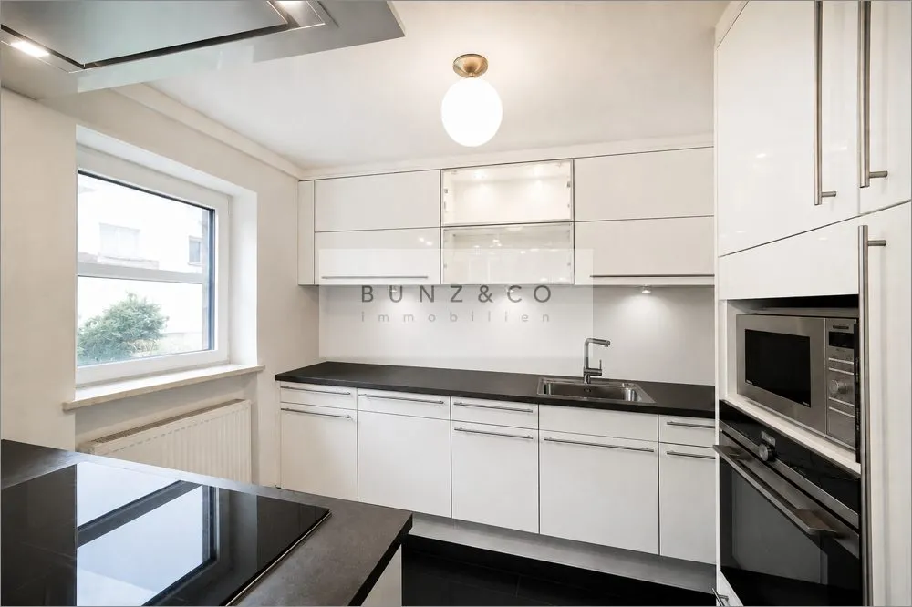 Immobilienangebot - Grafing bei München - Alle - Wohnen wie im eigenen Haus – großzügige Maisonette auf zwei Ebenen