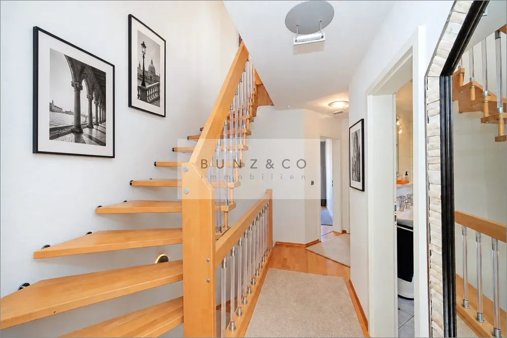 Immobilienangebot - München - Alle - Stilvolle Doppelhaushälfte mit einem durchdachten Grundriss für Familien!