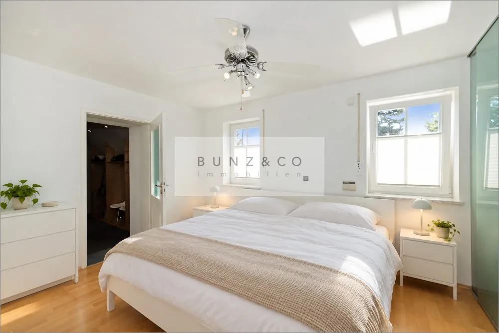 Immobilienangebot - München - Alle - Stilvolle Doppelhaushälfte mit einem durchdachten Grundriss für Familien!