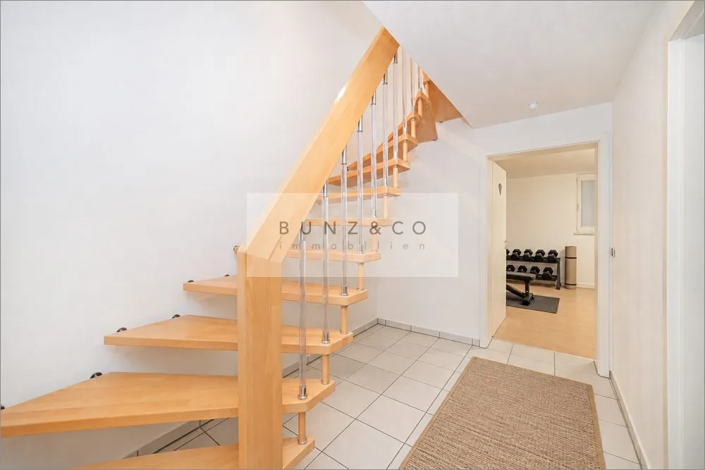 Immobilienangebot - München - Alle - Stilvolle Doppelhaushälfte mit einem durchdachten Grundriss für Familien!