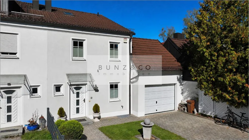 Immobilienangebot - München - Alle - Stilvolle Doppelhaushälfte mit einem durchdachten Grundriss für Familien!